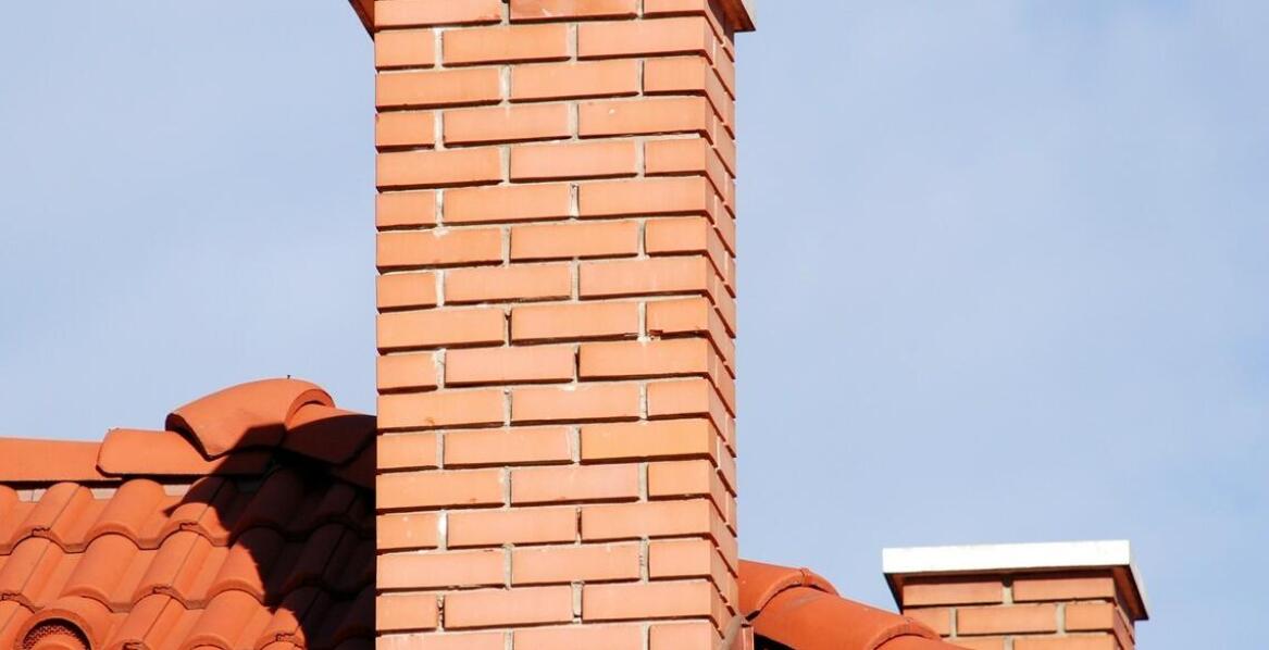 Jak przejścia kominowe ceramiczne wpływają na bezpieczeństwo instalacji grzewczej?