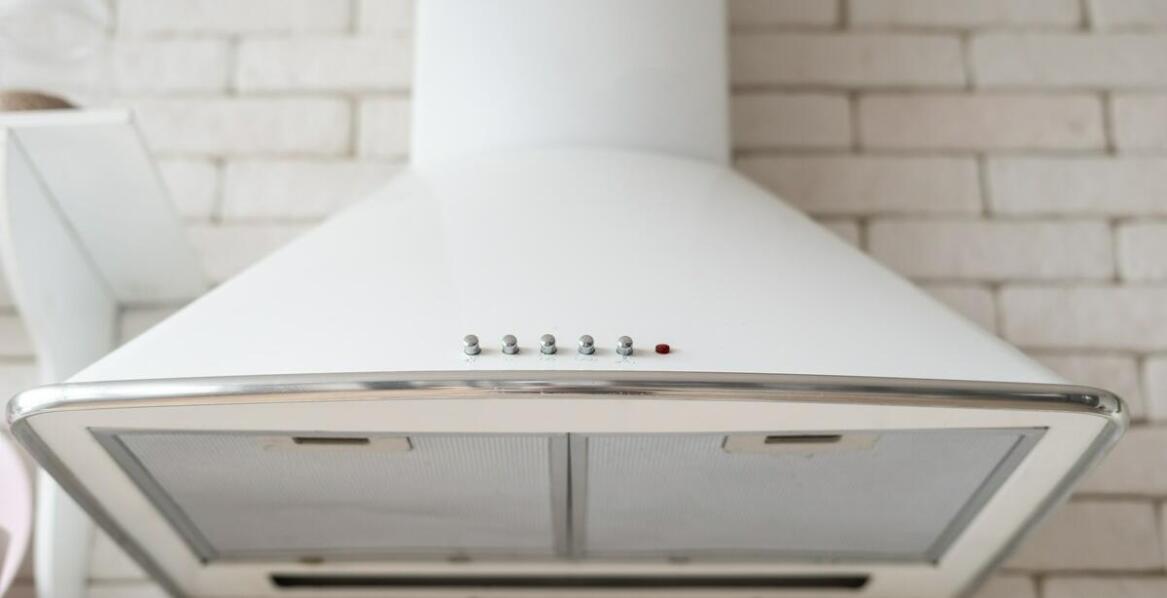 Jakie zalety ma rura spalinowa do pieca gazowego pokryta żaroodporną farbą?