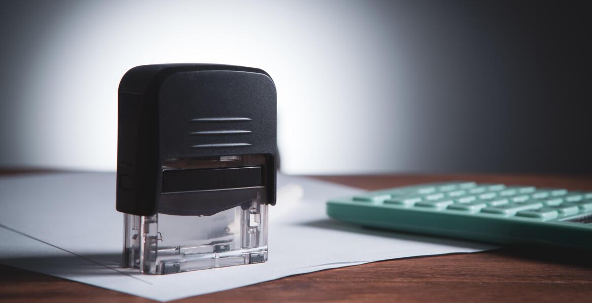 Jakie są najczęstsze zastosowania pieczątki pielęgniarki w praktyce?