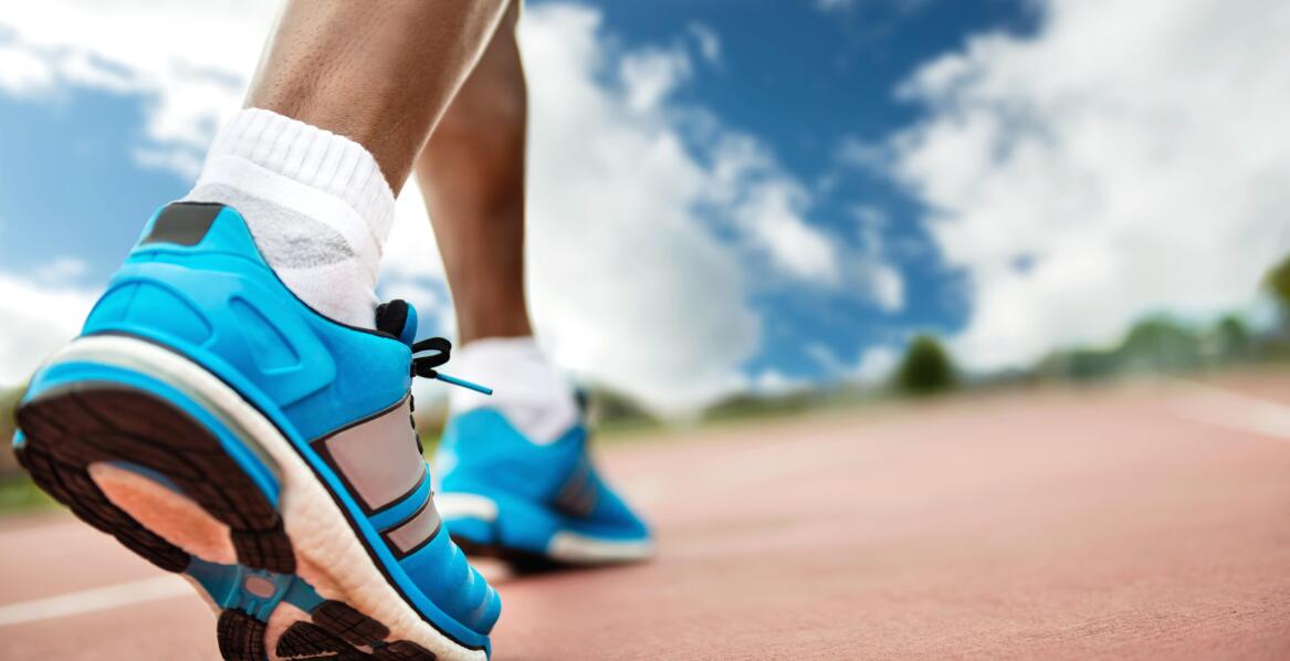 Dlaczego buty męskie są idealnym wyborem dla aktywnych mężczyzn?