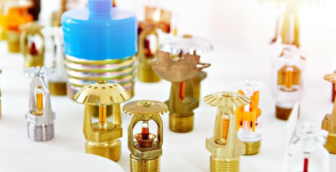 Jak zabezpieczyć konstrukcje betonowe za pomocą natrysku ogniochronnego?