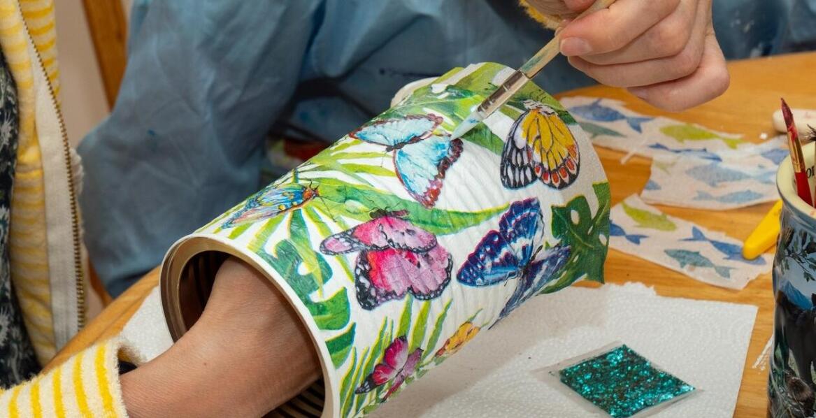 Warsztaty artystyczne na Kaszubach: jakie zajęcia wybrać dla siebie?