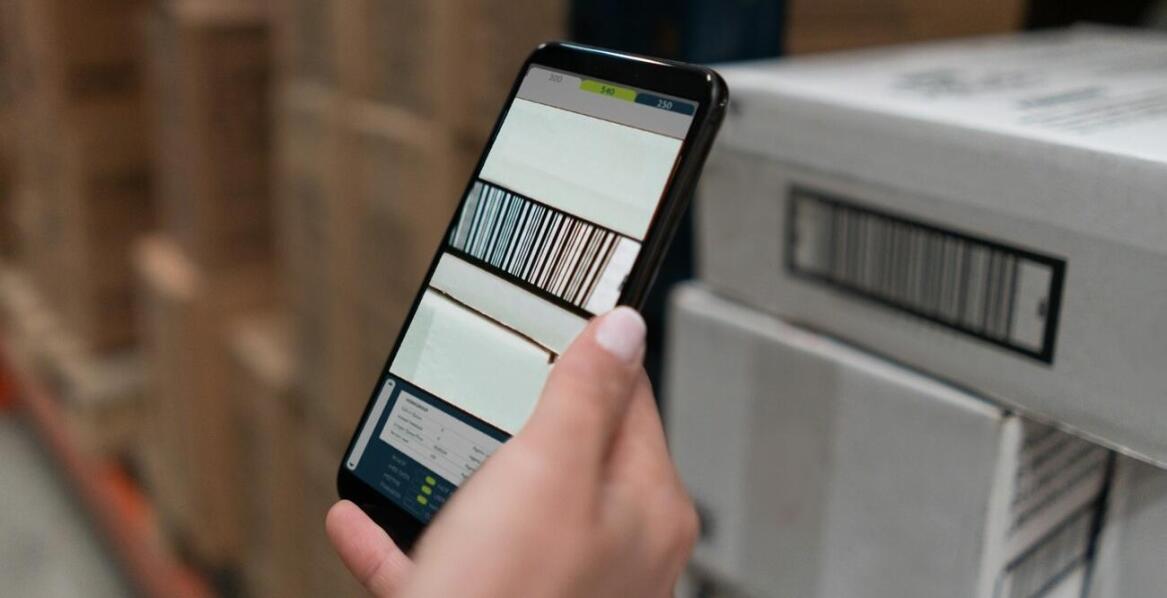 Rola wsparcia technicznego w utrzymaniu efektywności systemu WMS