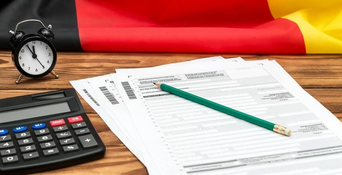 Jakie są różnice w procedurze zwrotu VAT między Polską a Francją?