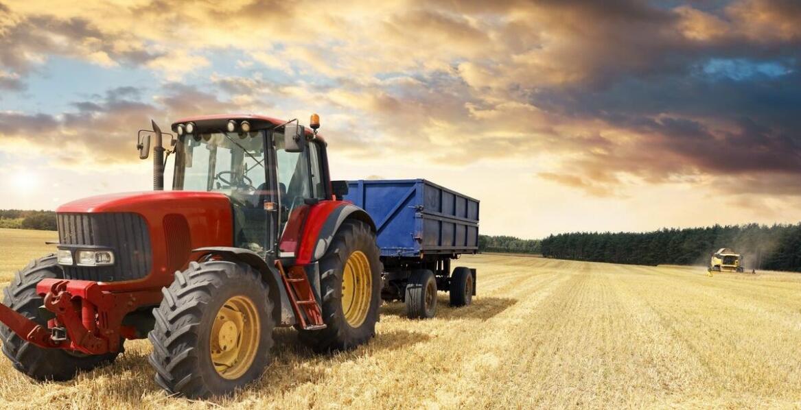 Zalety leasingu maszyn rolniczych bez ograniczeń wiekowych