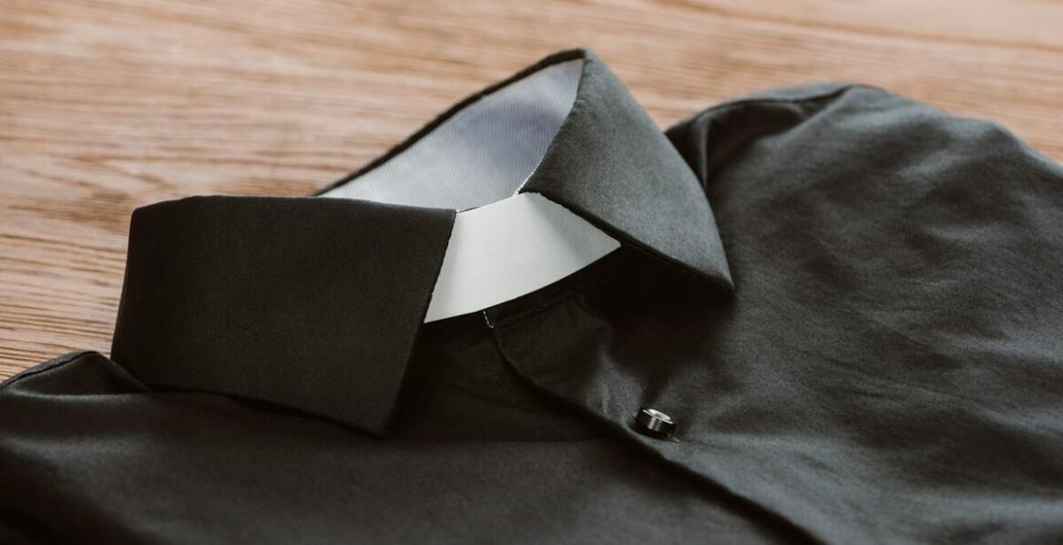 The Significance of Cassocks in Liturgical Tradition: History and Symbolism