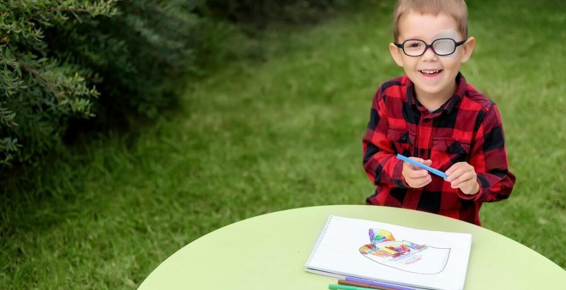 Kolorowanki XXL do druku – edukacyjna zabawa podczas podróży samochodem