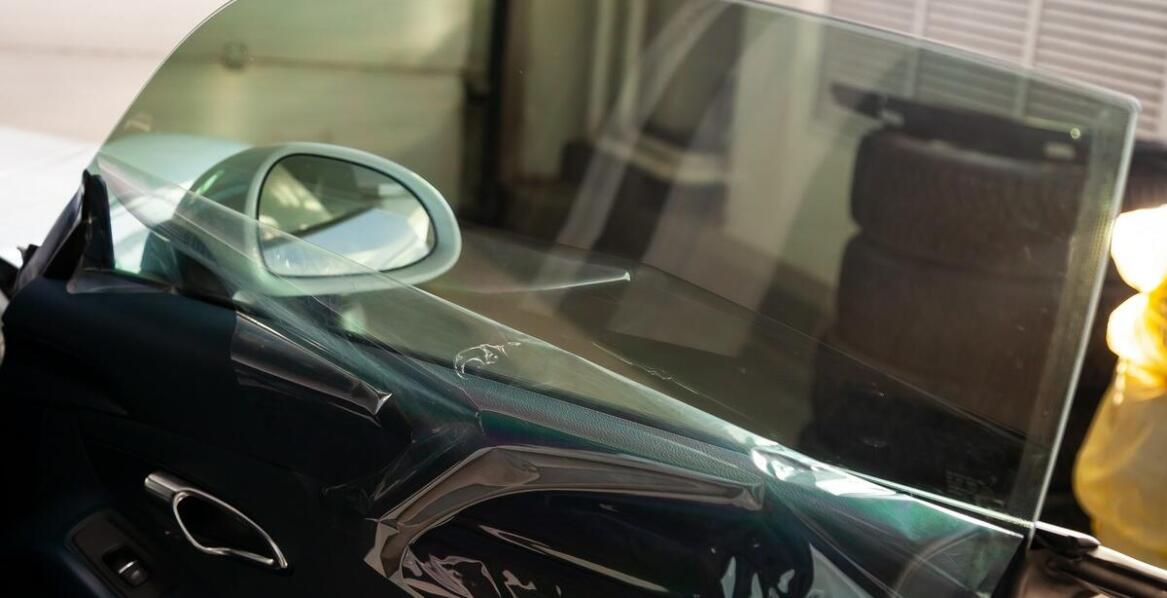 Dlaczego zabezpieczenie lakieru jest kluczowe dla utrzymania wartości rynkowej auta?