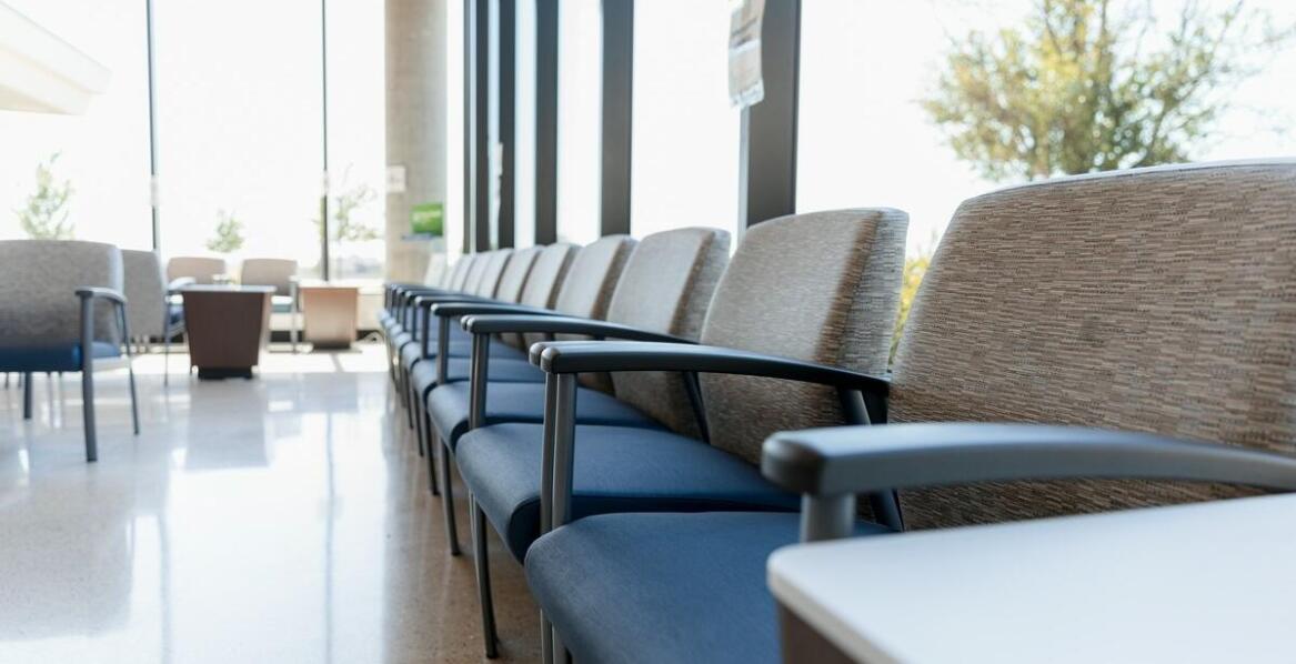 Kiedy warto zdecydować się leczenie uzależnienia w zamkniętym ośrodku?