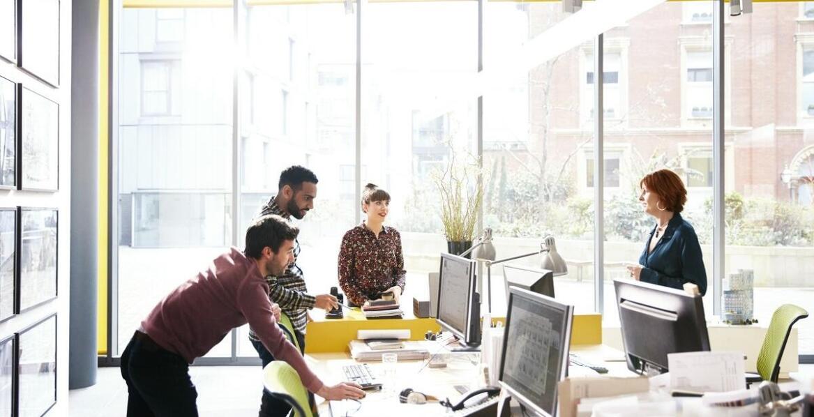 Jak obieg elektroniczny dokumentów wpływa na efektywność pracy w firmie?