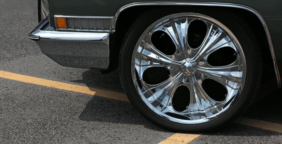 Części tuningowe do aut – co oferuje rynek dla entuzjastów motoryzacji?