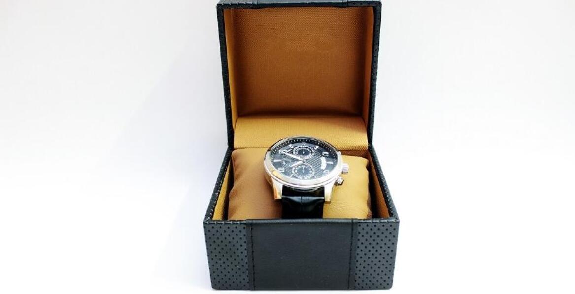 Zegarek jako idealny prezent na jubileusz w pracy