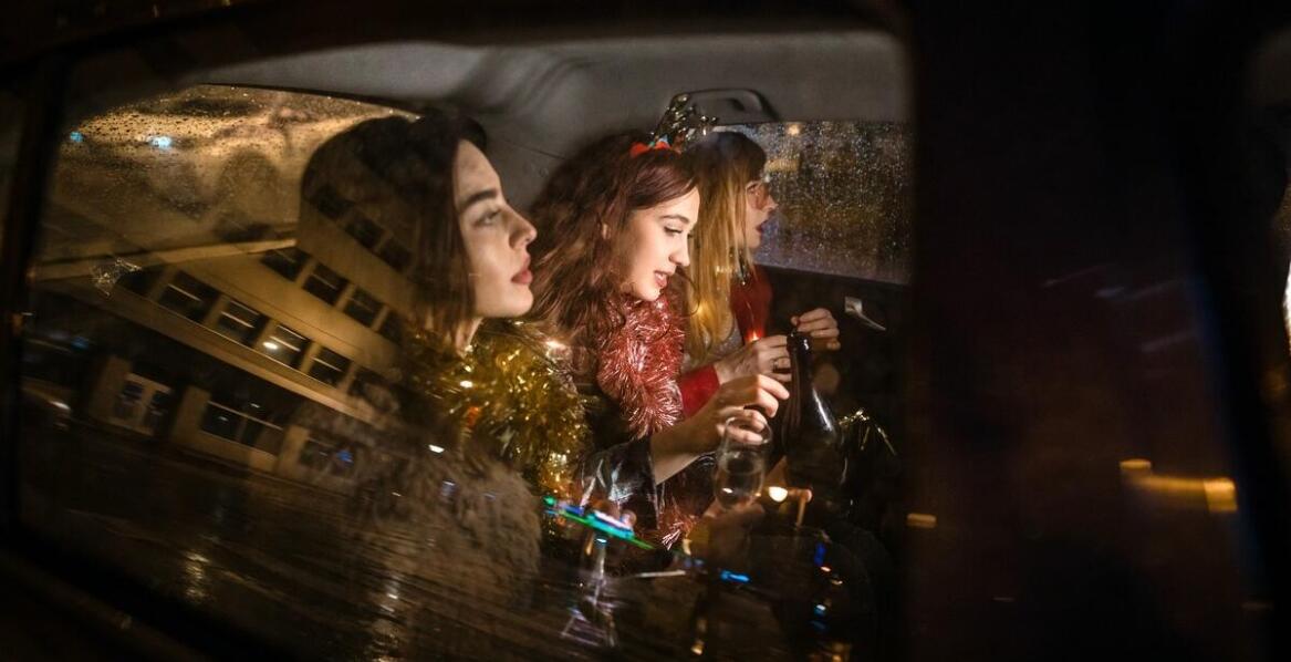 Niezapomniane wrażenia z jazdy Hummerem na wieczorze kawalerskim