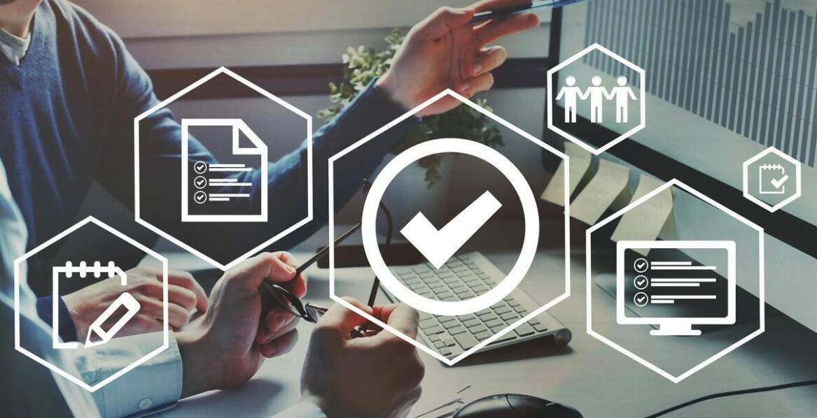 Jakie są najważniejsze aspekty tworzenia procedur zgodnych z normami ISO?