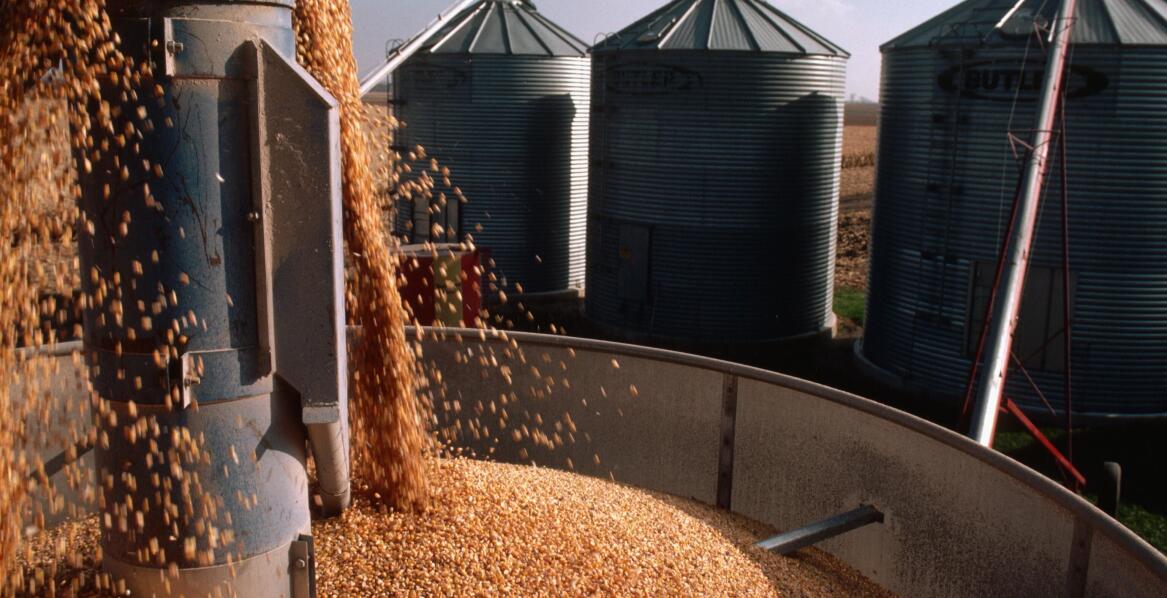 Zrównoważony rozwój a magazynowanie surowców sypkich