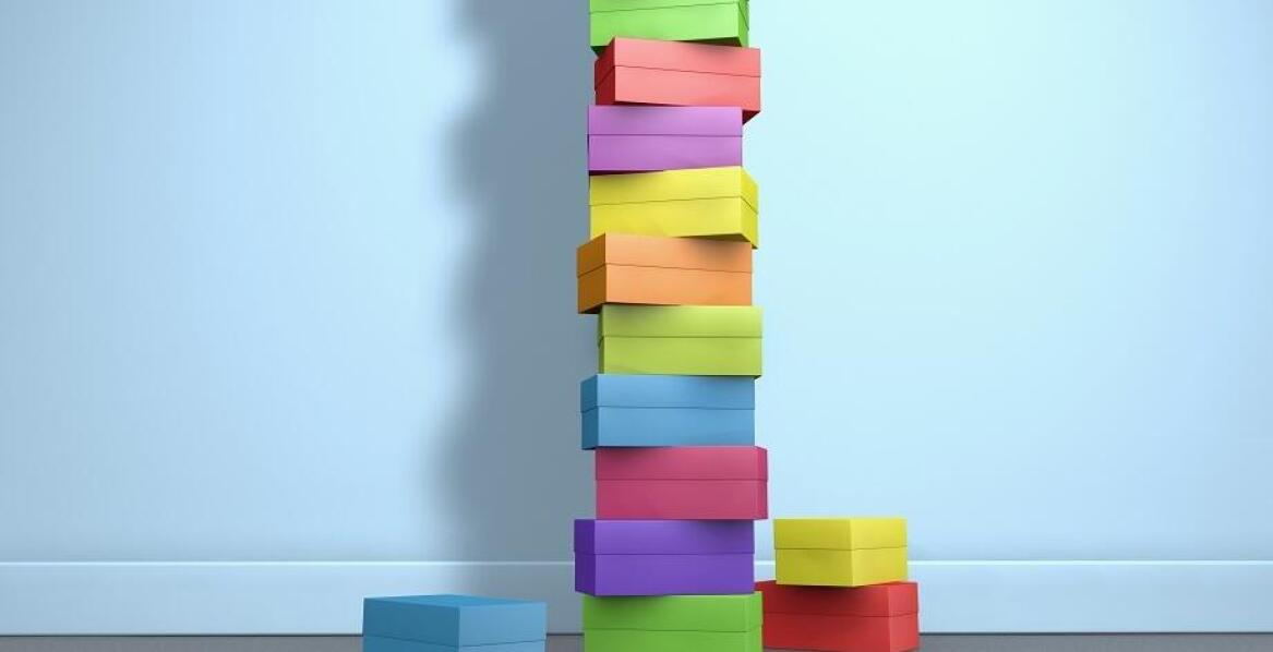 Pudełka tekturowe ozdobne – jak wpływają na estetykę opakowań promocyjnych?