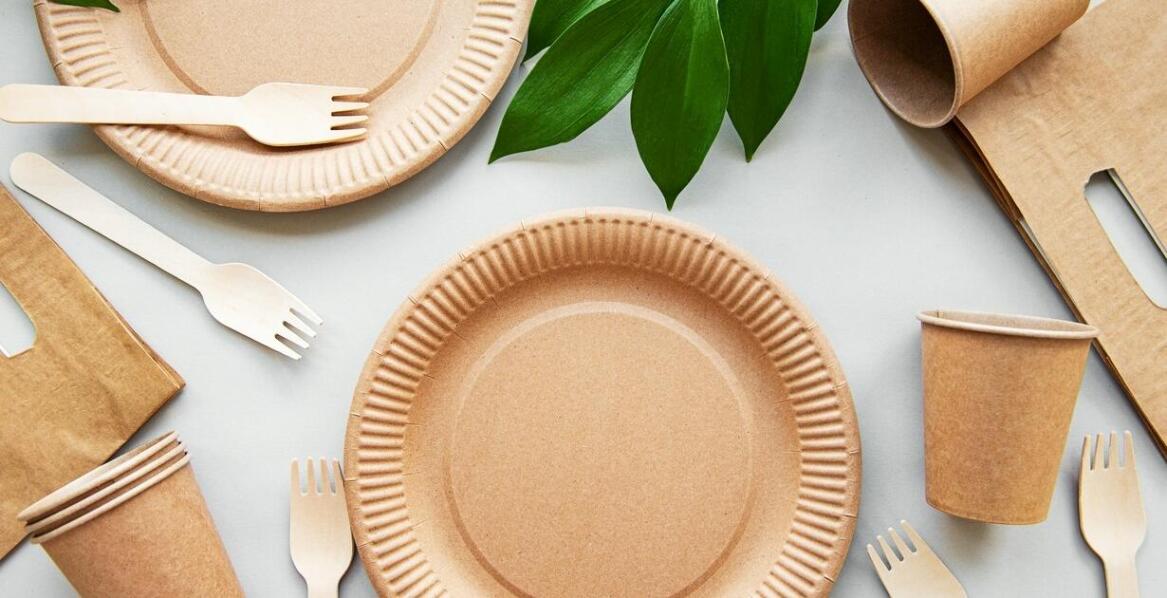 Jakie są najnowsze trendy w projektowaniu toreb z uchwytem skręcanym?