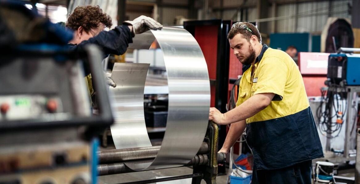 Rola maszyn do obróbki aluminium w nowoczesnych zakładach produkcyjnych