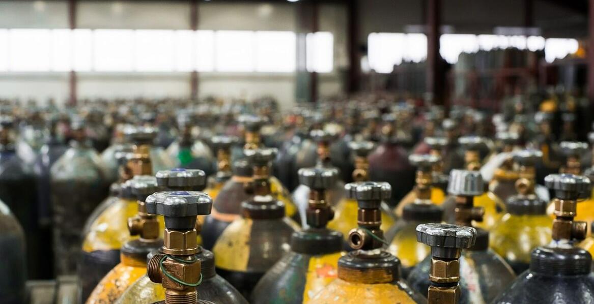 Jakie są główne zastosowania butli do migomatu w przemyśle?