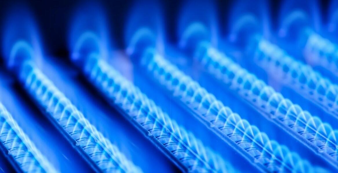 Rola ciśnienia gazu w procesie natryskiwania płomieniowego proszkowego