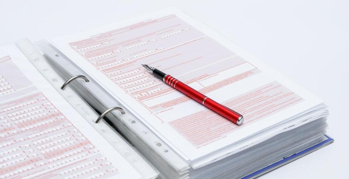 Procedura składania deklaracji AKC-U – krok po kroku dla przedsiębiorców