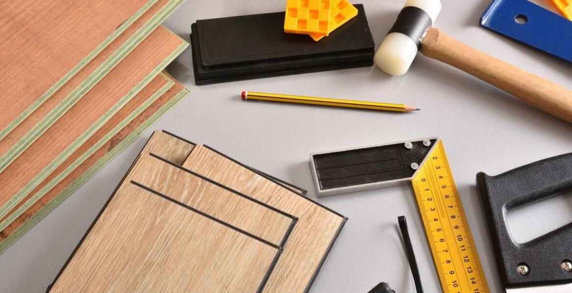 Porównanie różnych typów akcesoriów dachowych pod kątem trwałości i funkcjonalności