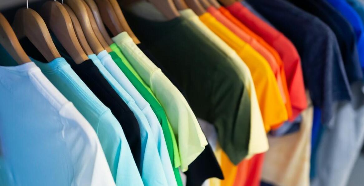 Koszulki metalowe – co wyróżnia je na tle innych stylów?