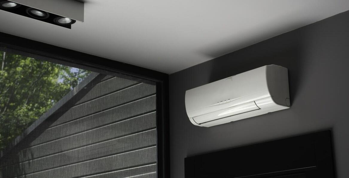 Jak dobrać odpowiednie urządzenia grzewczo chłodzące do specyfiki budynku?