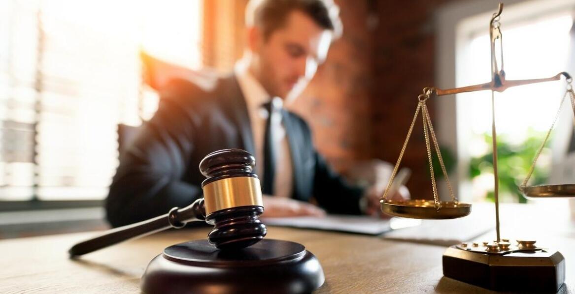 Proces upadłości konsumenckiej: jak adwokat może ułatwić procedurę?