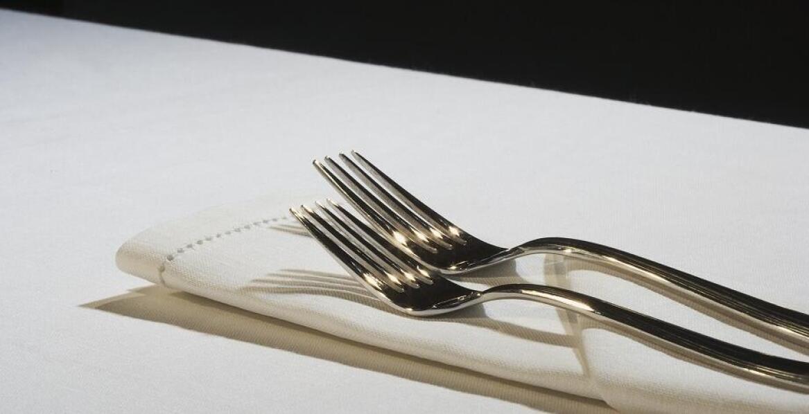 Jakie wyzwania stoją przed producentami sztućców gastronomicznych?