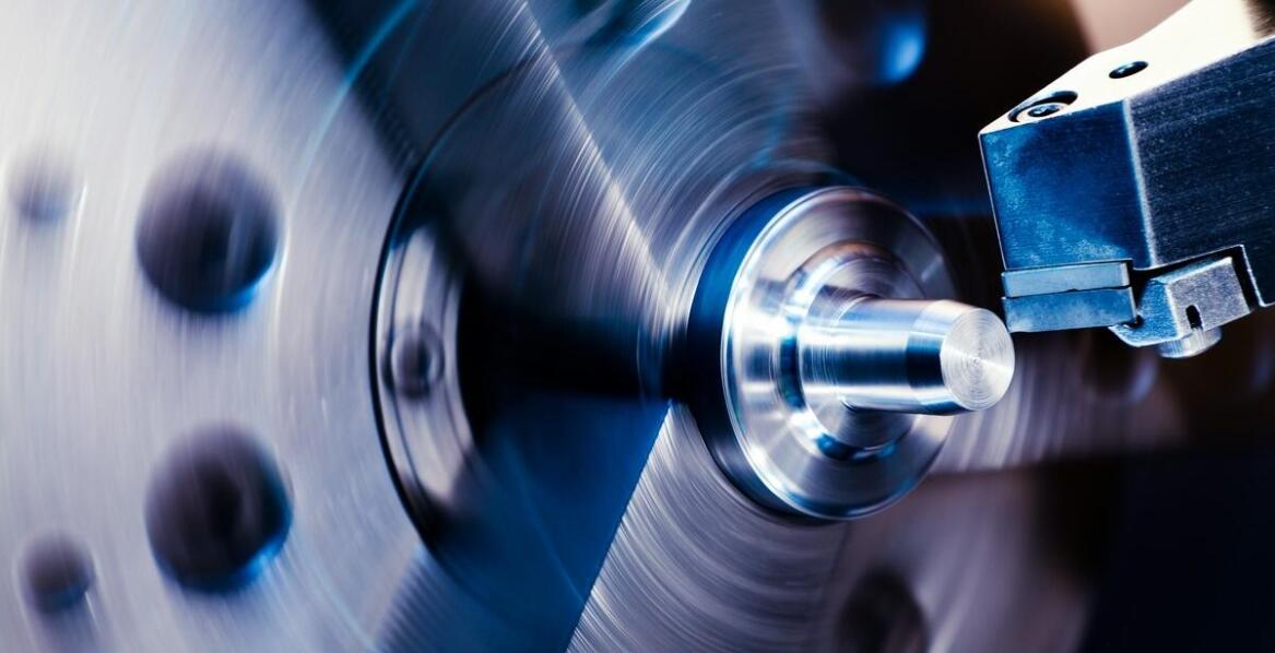 Jakie zastosowania ma toczenie CNC w przemyśle elektrotechnicznym?