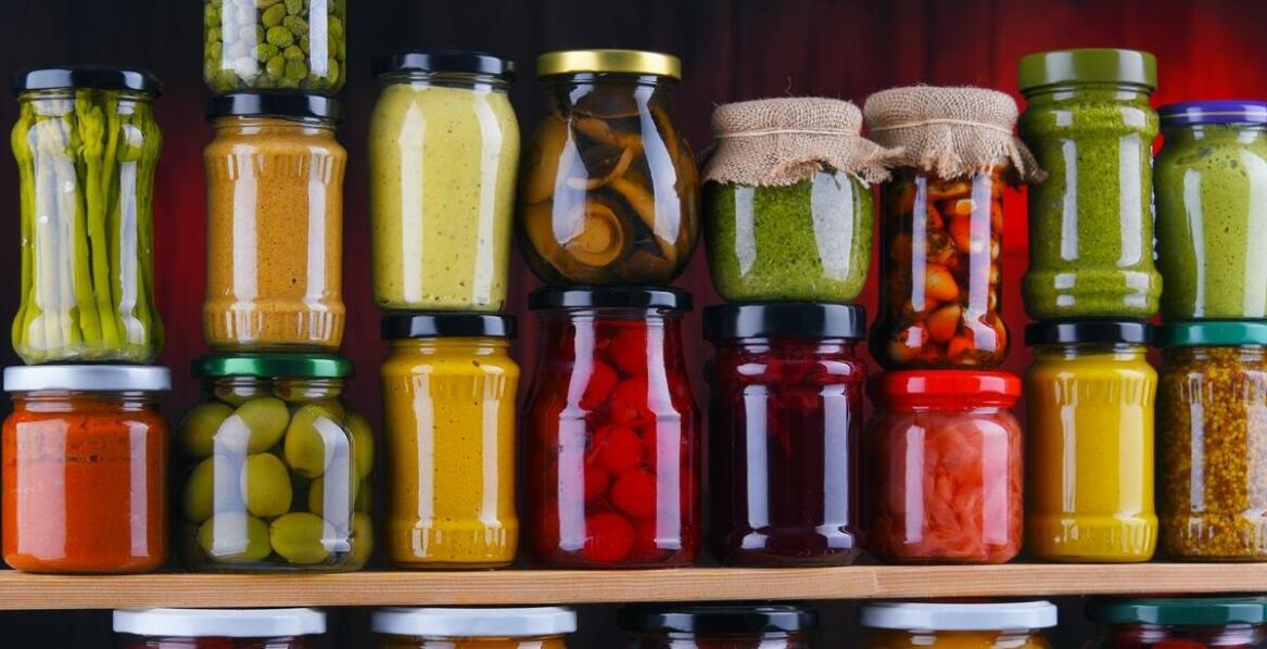 Jak przyprawy spożywcze wspierają aktualne trendy kulinarne?