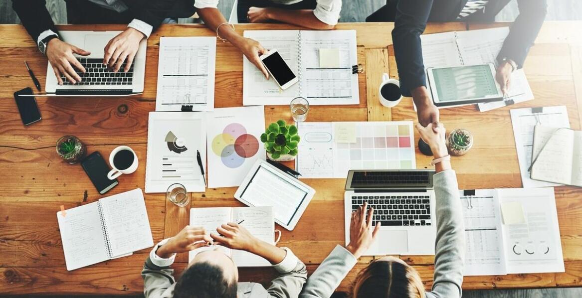 Doradztwo podatkowe przy restrukturyzacji działalności gospodarczej – co warto wiedzieć?