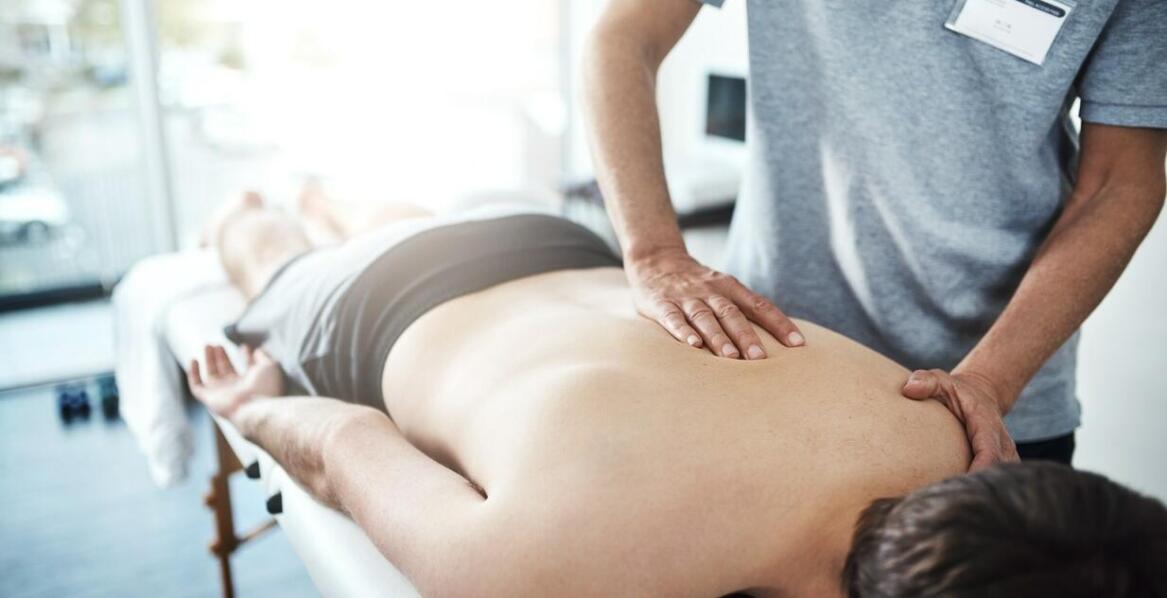 Na czym polega rehabilitacja kręgosłupa przy skoliozie?