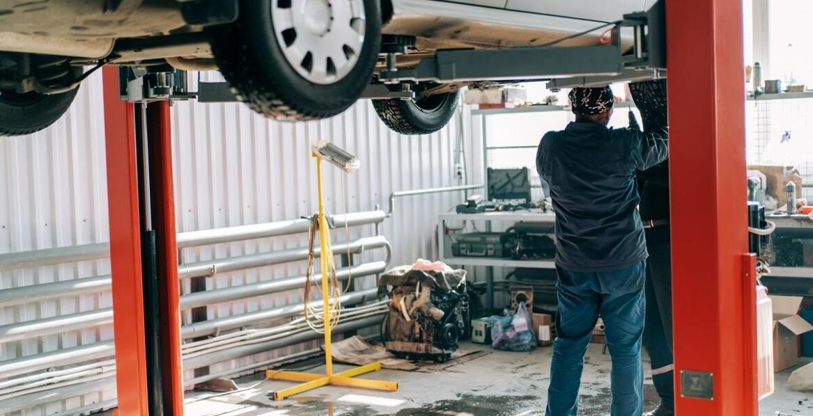 Jakie są etapy wyceny pojazdu przez rzeczoznawcę samochodowego?