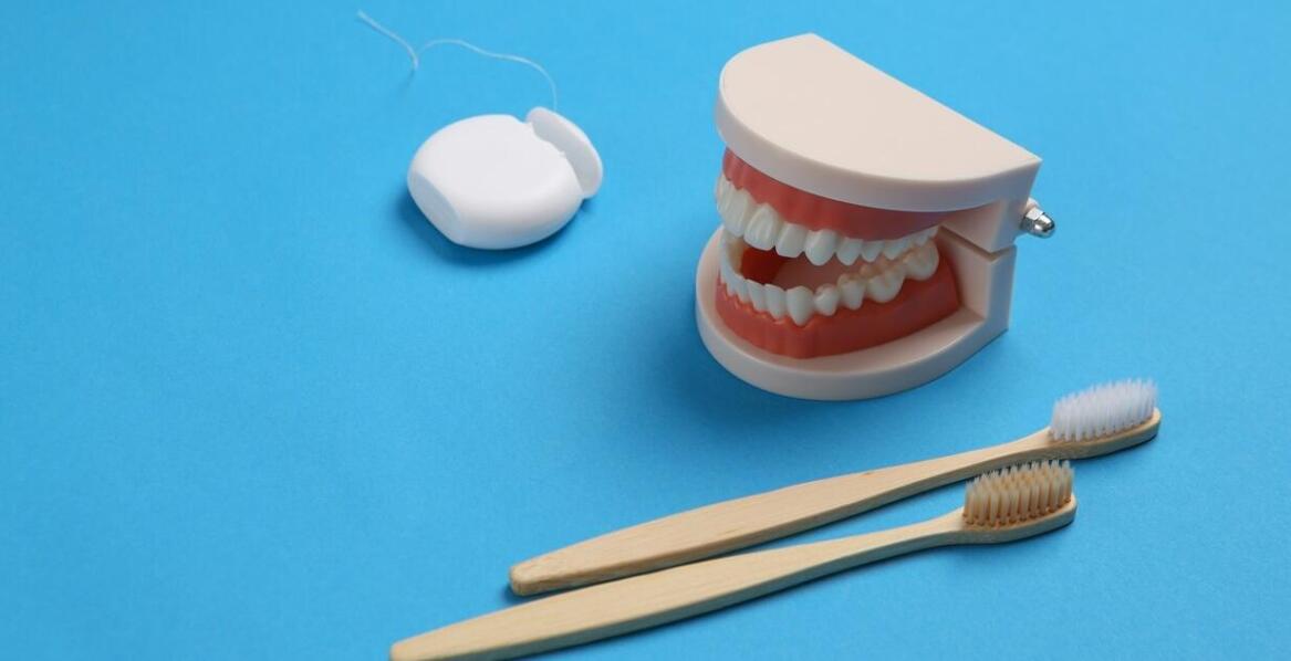 Wpływ implantów zębowych na zdrowie jamy ustnej