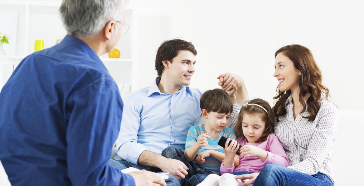 Znaczenie konsultacji rodzicielskich w procesie wspierania emocji dzieci