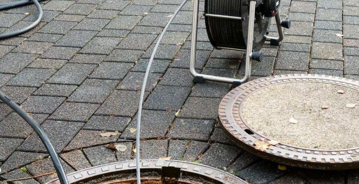 Jakie są najnowsze technologie stosowane w czyszczeniu kanalizacji metodą WUKO?