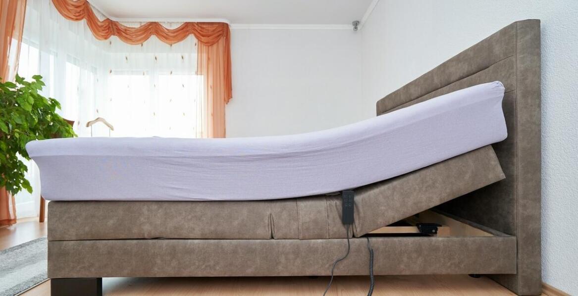 Dlaczego warto zainwestować w materac wysokoelastyczny?