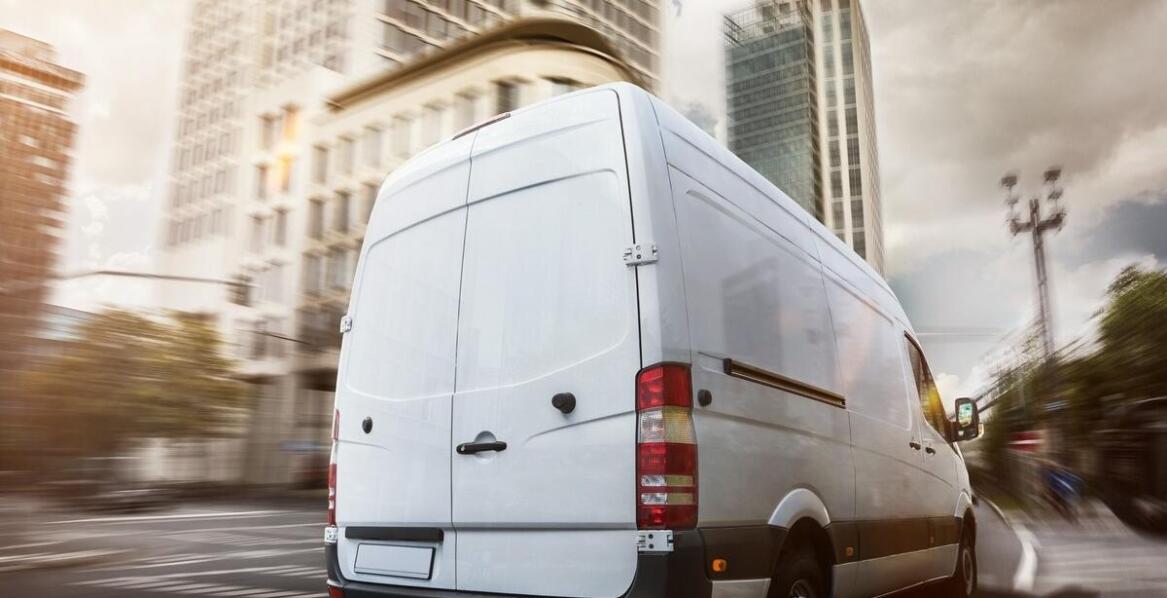 W jaki sposób transport Ekogroszku jest realizowany przez profesjonalistów?