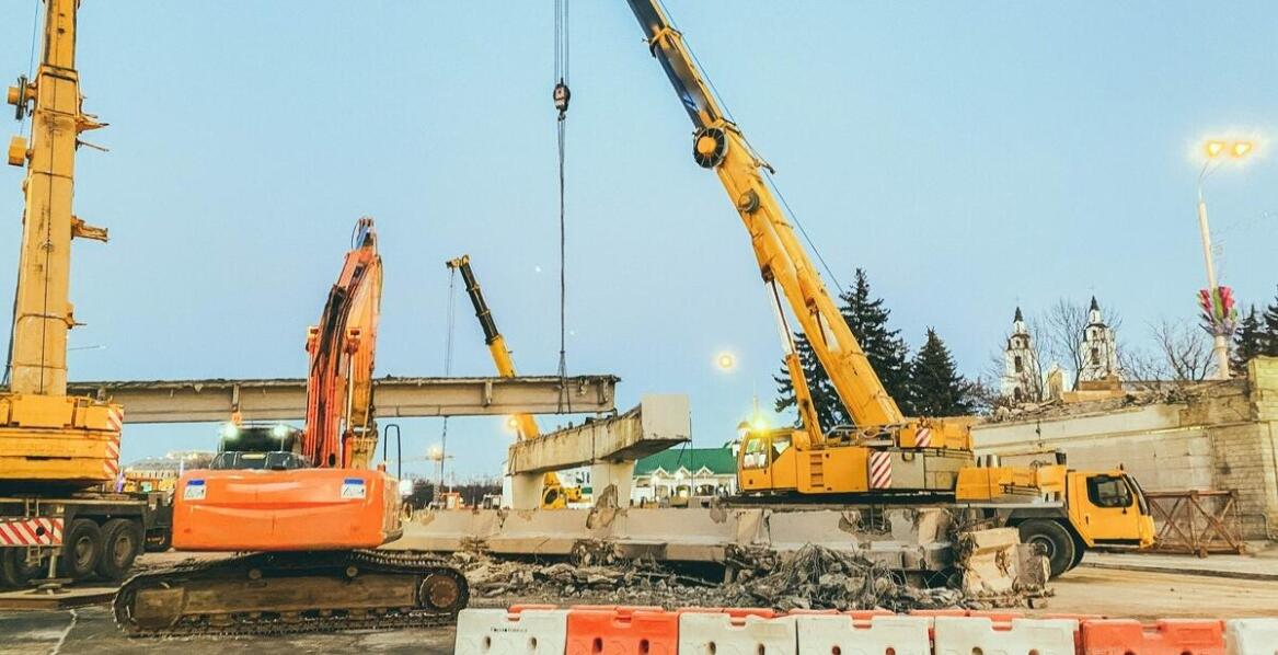 Znaczenie sprzętu budowlanego w efektywnym prowadzeniu robót ziemnych