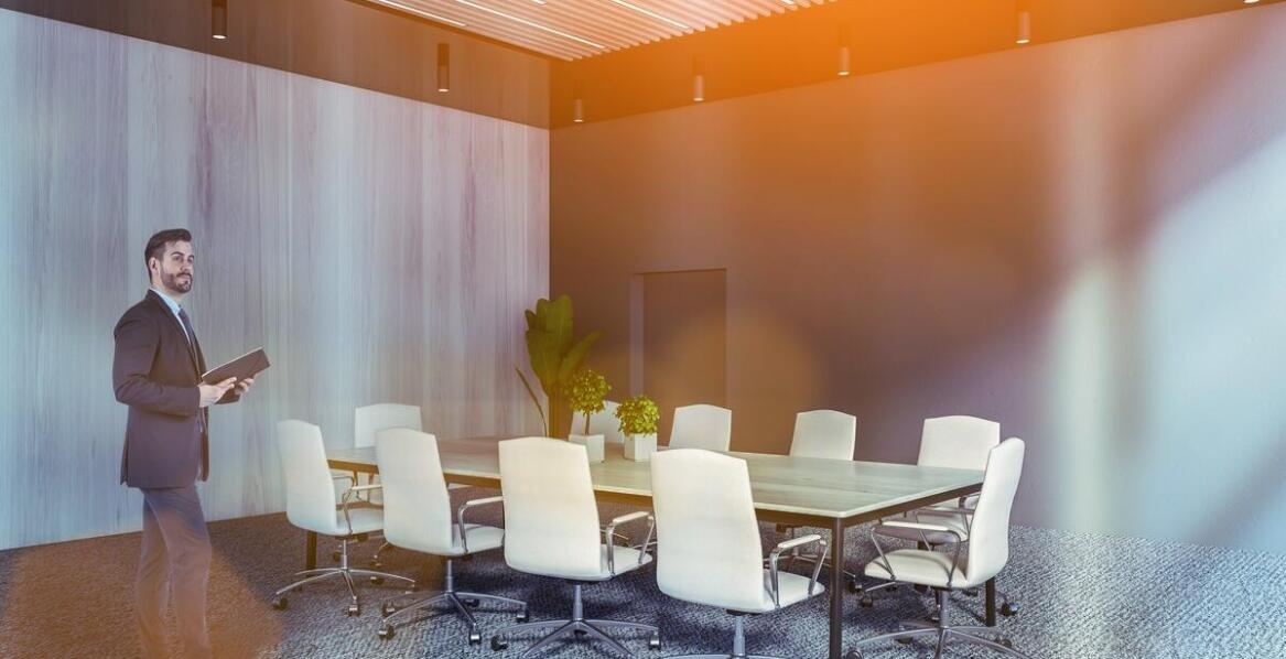 Obsługa prawna radom – czym kierować się przy wyborze kancelarii?