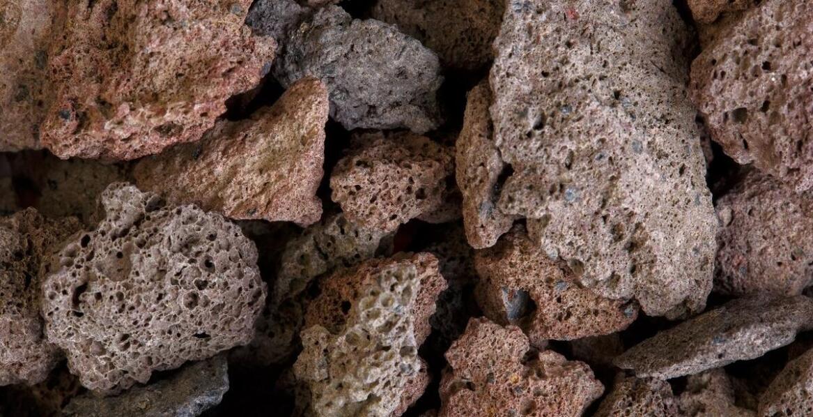 Kamień murowy 10x20x40 jako element trwałych filarów mostów