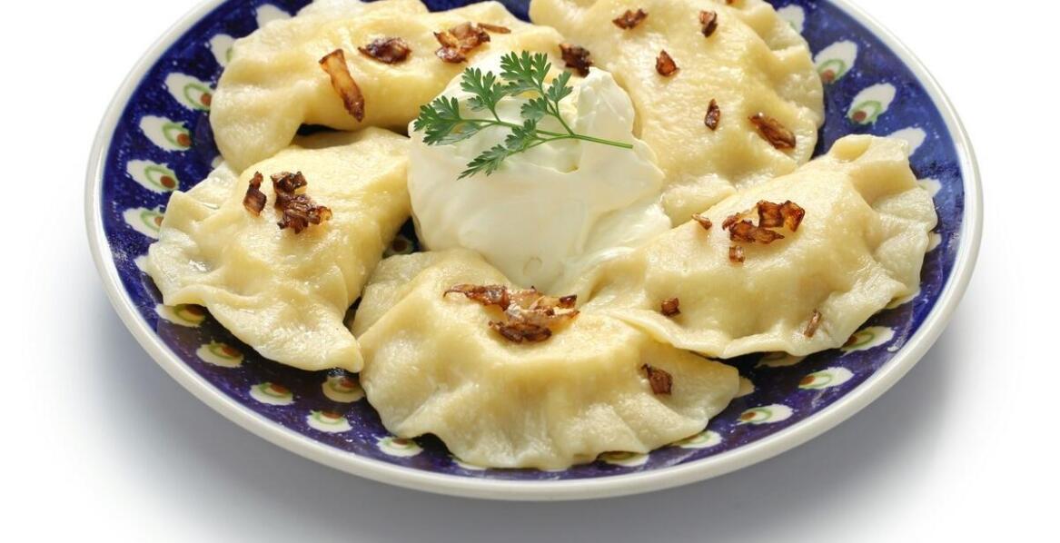 Durability and Aesthetics of Polish Ceramic Plates in Everyday Use