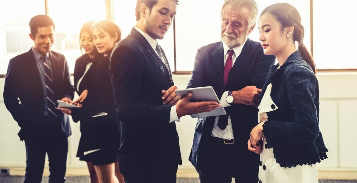 Agencja pracy – wsparcie w legalnym zatrudnieniu obcokrajowców