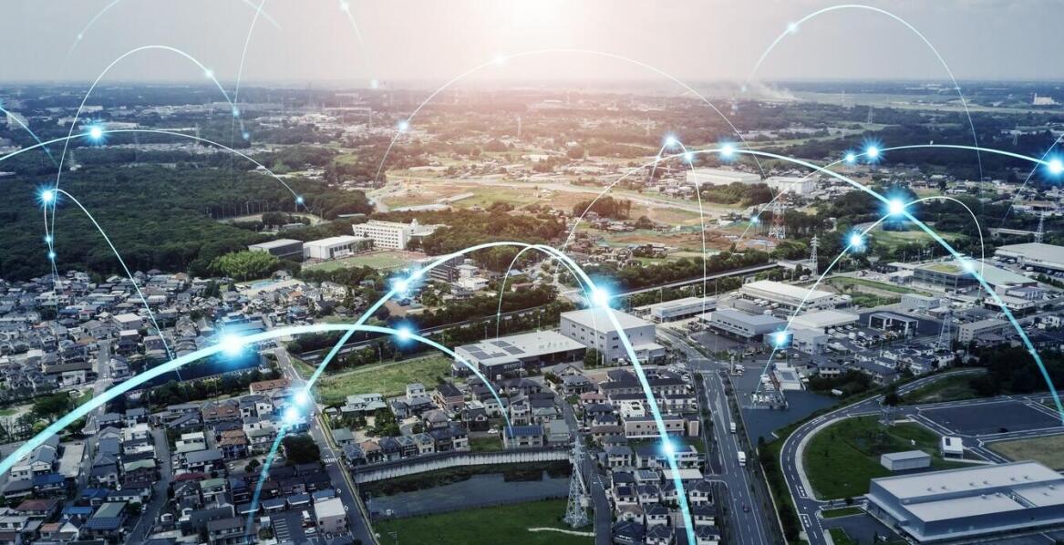 Jakie czynniki wpływają na wartość nieruchomości w Głuchowie?