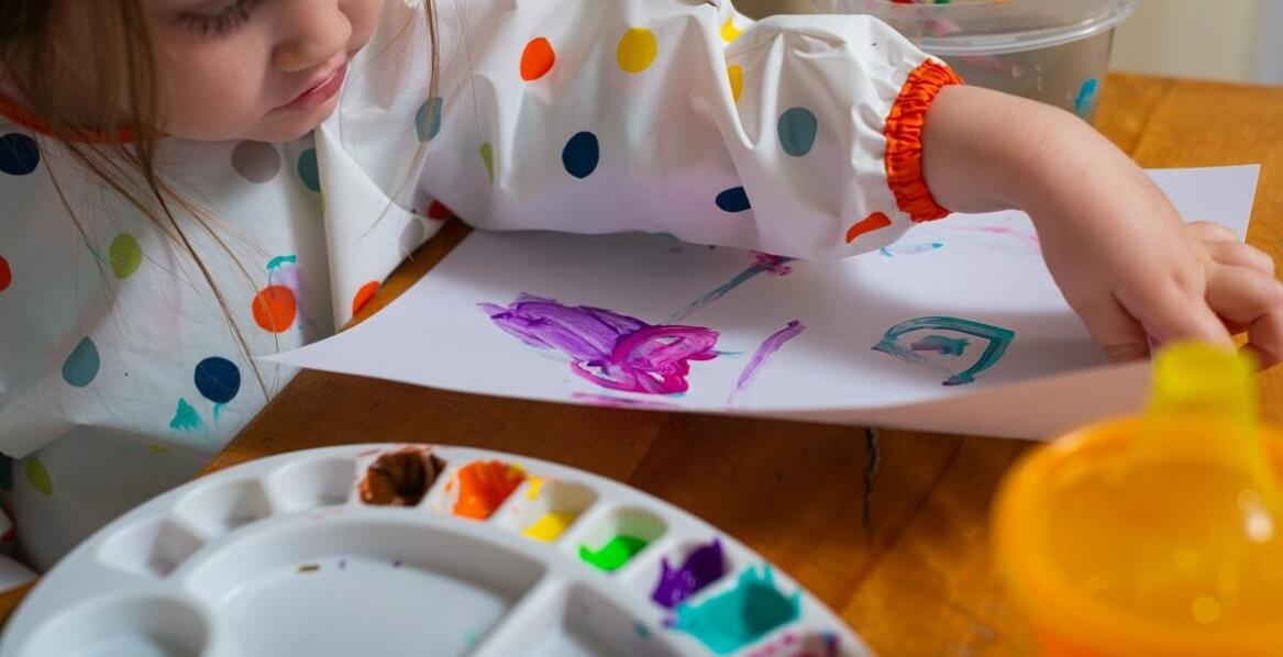 Jak stworzyć magiczną atmosferę za pomocą malowanek z jednorożcami?