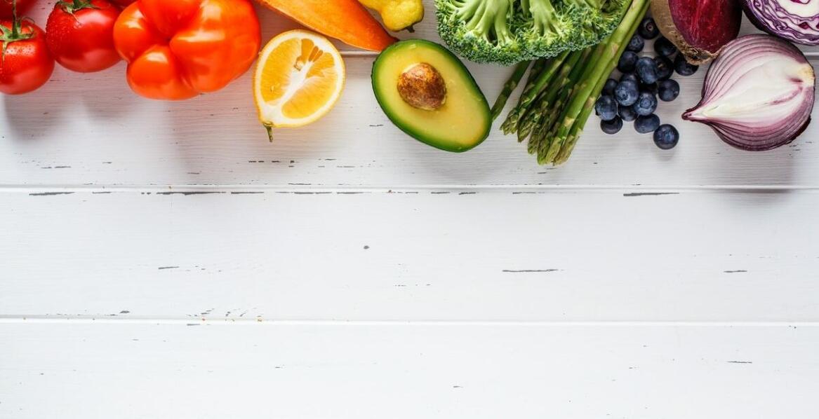 Jak nasze owoce i warzywa wpływają na dietę sportowców?