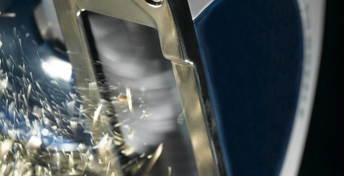 Jakie akcesoria mogą poprawić aerodynamikę motocykla?