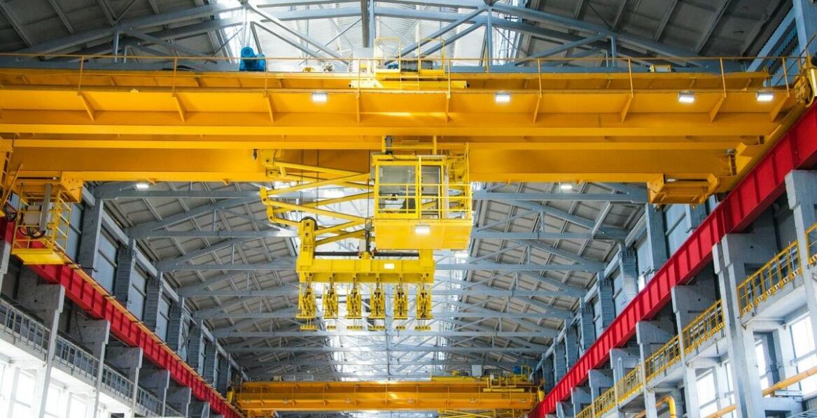 Wpływ kurtyn plandekowych na efektywność operacyjną przedsiębiorstw